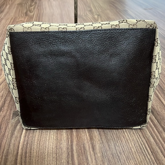 A211 - ๐ฏ % authentic Gucci shoulder bag - Picture 14 of 16